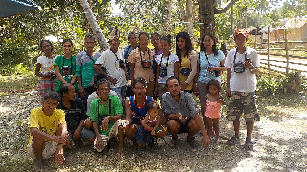 Community of honeybee hunters in Palawan, Philippinen