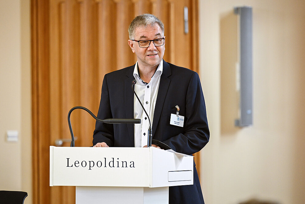 Leopoldina - Podiumsdiskussion zum Thema „Thinking Social Cohesion Locally: Community Responses to Right-Wing Extremism“