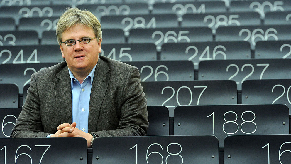 Prof. Hans-Arno Jacobsen