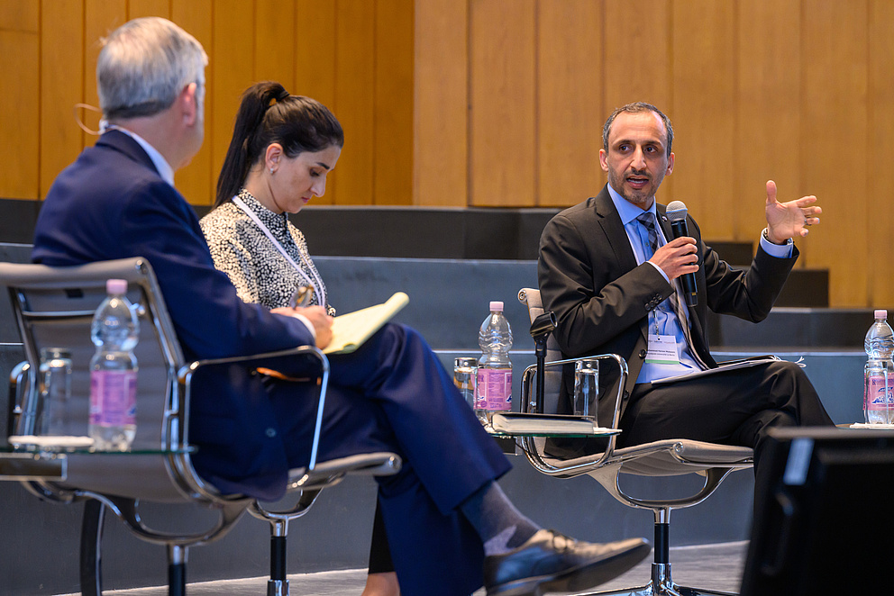 Robert Quinn, Scholars at Risk Network; Suhailah Akbari, Humboldt Universität zu Berlin; Mohammad Haroon Mutasem, Philipp Schwartz Fellow, Humboldt Universität zu Berlin (v.l.)