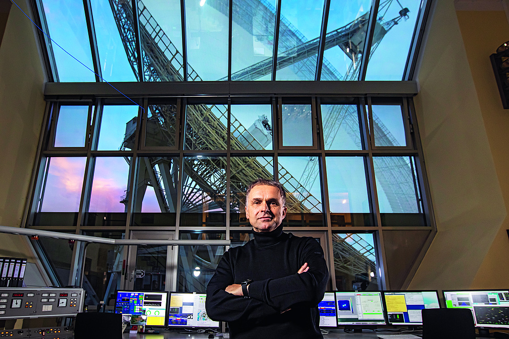 Astronomers Max Planck Institute for Radio Astronomy