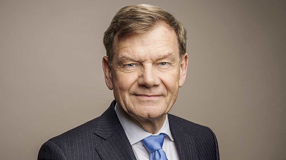 Porträtfoto von Außenminister Johann Wadephul