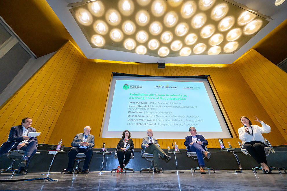 Michael Gaebel, European University Association: Jerzy Duszyński, Polish Academy of Sciences; Claire Morel, European Commission; Oleksiy Kolezhuk, Taras Shevchenko National University of Kyiv; Philipp Schwartz Fellow, University of Mainz; Stephen Wordsworth, Council for At-Risk Academics (CARA), Oksana Seumenicht, MSCA4Ukraine
